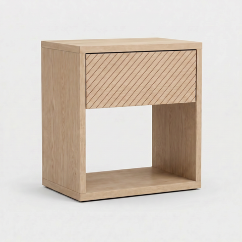 Nightstand Saitama