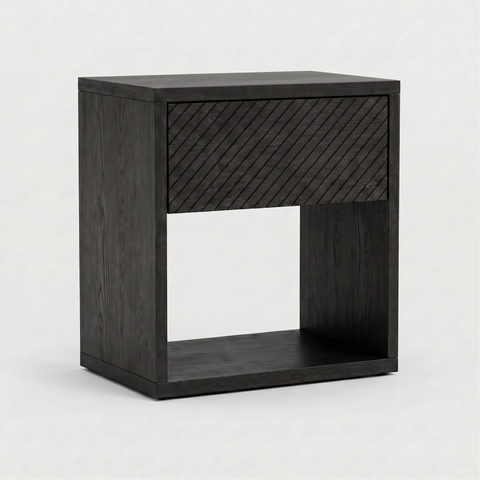 Nightstand Saitama